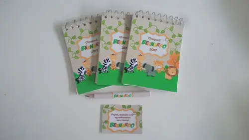 Bloquinho Personalizado com Lápis Safari