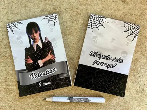 Bloquinho Personalizado com Lápis Wandinha