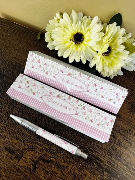Caneta Personalizada com Caixinha/sacolinha Dia das Mulheres
