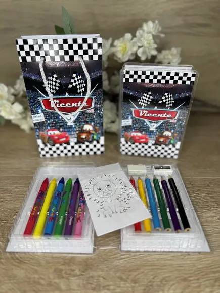 Estojo de Pintura 20 Peças + Sacolinha Personalizada Carros