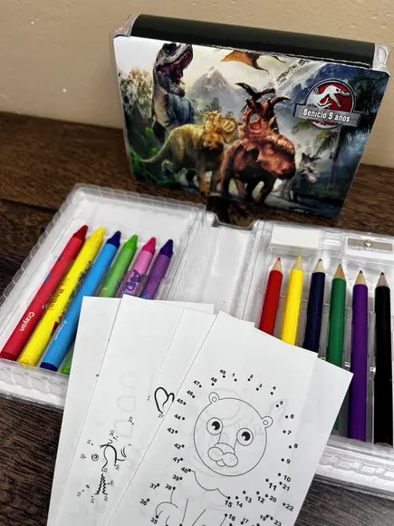 Estojo de Pintura 20 Peças Dinossauro