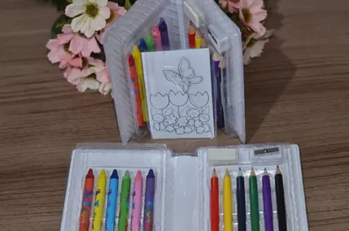 Estojo de Pintura 20 Peças Jardim de Borboletas