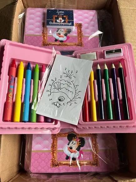 Estojo de Pintura 20 Peças Mickey e Minnie Realeza