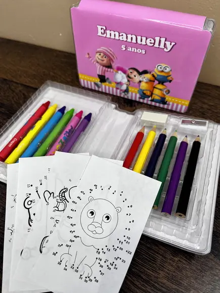 Estojo de Pintura 20 Peças Minions Rosa