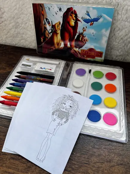 Estojo de Pintura 30 Peças Rei Leão