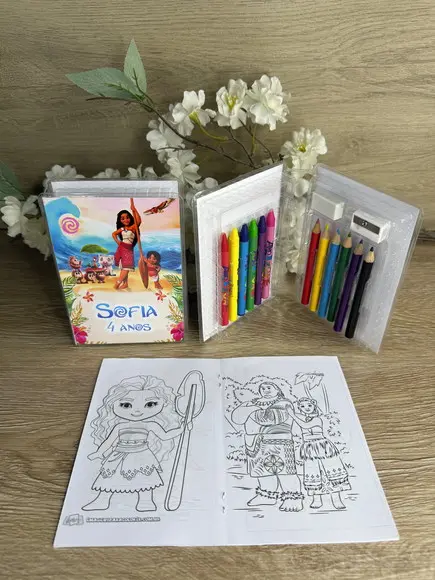 Estojo de Pintura com Revista de Colorir Personalizada Moana