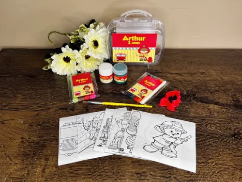 Kit Colorir na Maleta Acrilica Bombeiro