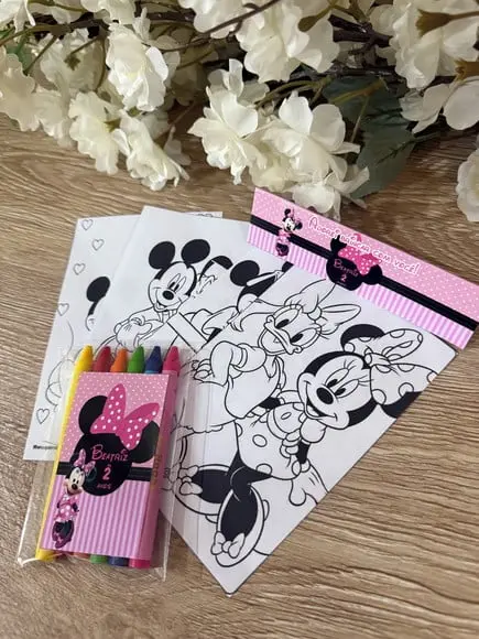 Kit de Colorir com Giz de Cera Personalizado Minnie