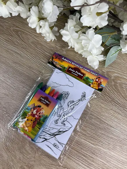 Kit de Colorir com Giz de Cera Personalizado Rei Leão