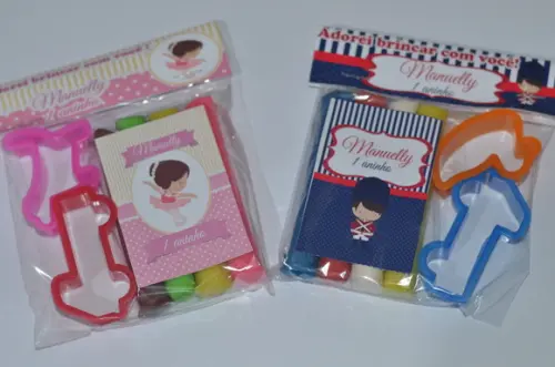 Kit Massinha e Moldes Bailarina e Soldadinho de Chumbo