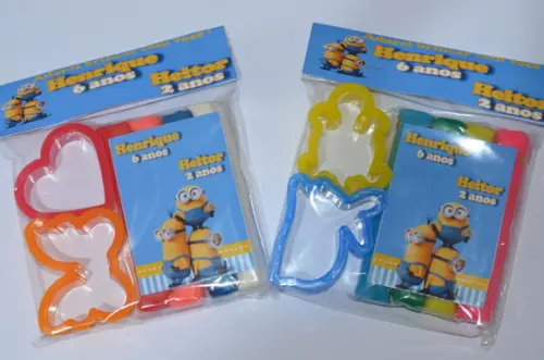 Kit Massinha e Moldes Minions