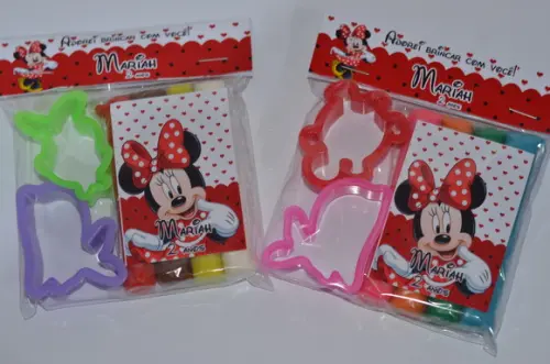 Kit Massinha e Moldes Minnie