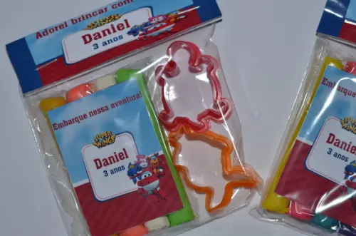 Kit Massinha e Moldes Super Wings