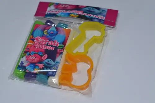 Kit Massinha e Moldes Trolls