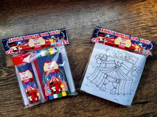 Kit Massinha Giz de Cera e Bolinha de Sabão Circo