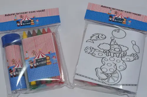 Kit Massinha, Giz de Cera e Bolinha de Sabão Circo