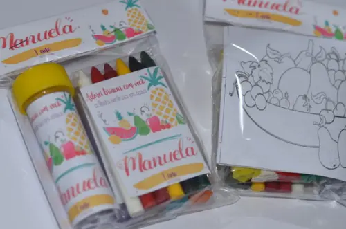 Kit Massinha, Giz de Cera e Bolinha de Sabão Frutas
