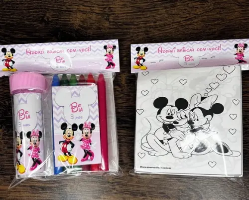 Kit Massinha, Giz de Cera e Bolinha de Sabão Minnie e Mickey