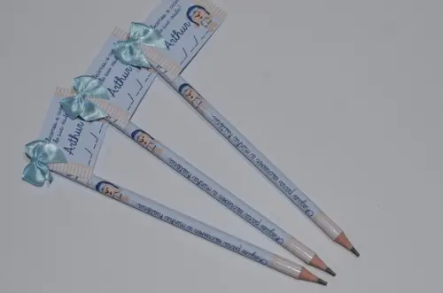 Lápis Personalizado com Laço e Tag Urso Aviador