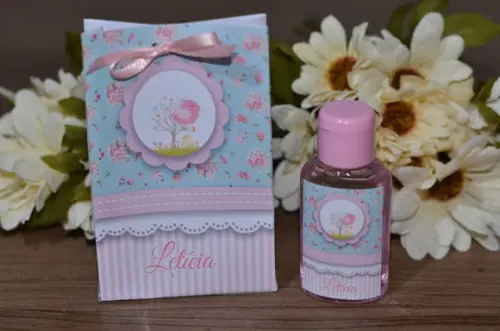 Lembrancinha Álcool Gel com Sacolinha