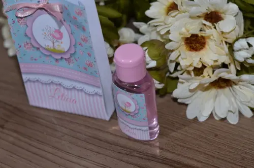 Lembrancinha Álcool Gel com Sacolinha