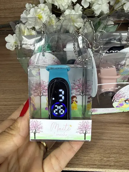 Relógio Digital Infantil com Caixinha Personaliz. Princesas