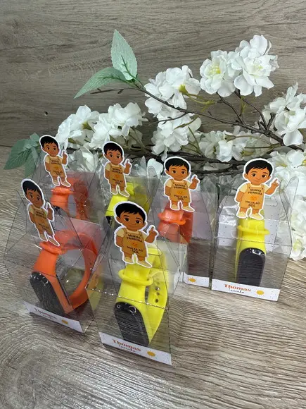 Relógio Digital Infantil com Caixinha Personalizada.