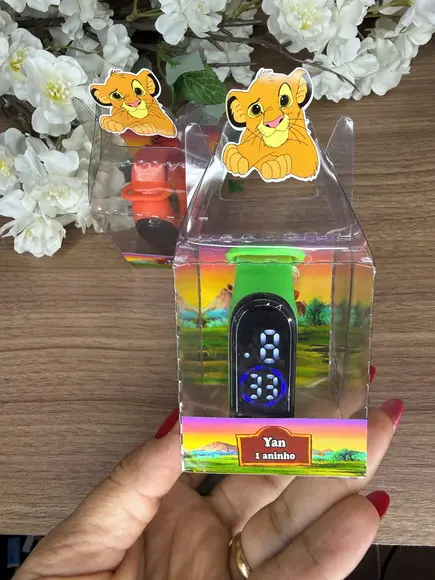 Relógio Digital Infantil com Caixinha Personalizada.rei Leão