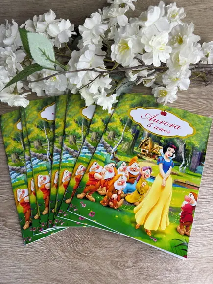 Revista de Colorir Personalizada 20x14 cm Branca de Neve