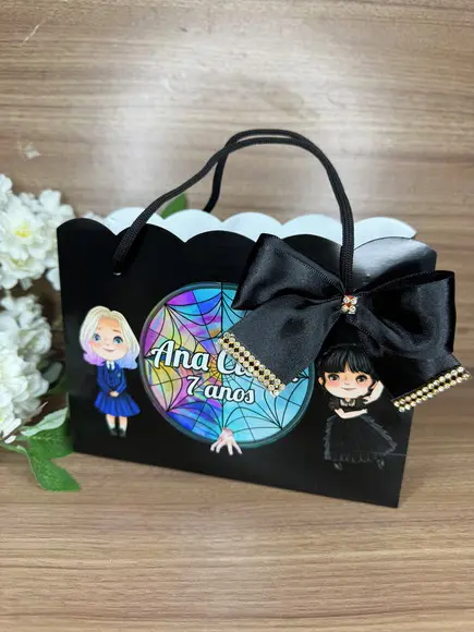 Sacola Nuvem Luxo Personalizada com Laço e Strass Wandinha