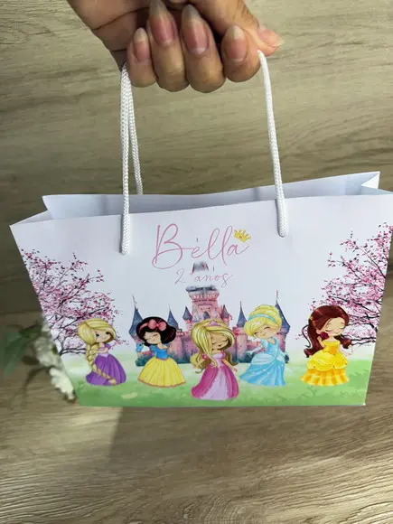 Sacola Personalizada 20x15x7 cm as Princesas Cute
