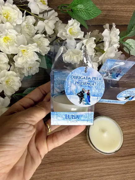 Vela Aromática com Caixinha Frozen