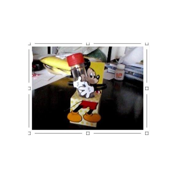 Leve + 13 - Arquivo de Corte - Mickey 35