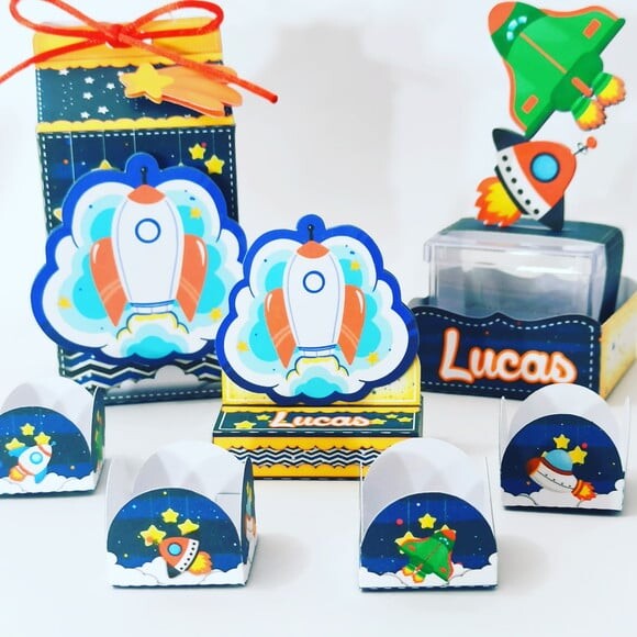 Leve + 13 Arquivo de Corte - Astronauta 7