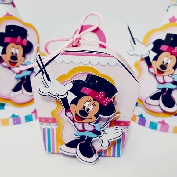 Leve + 13 Arquivo de Corte - Circo da Minnie 1