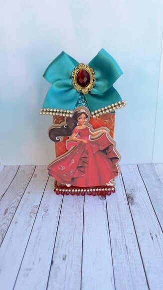 Leve + 13 Arquivo De Corte - Elena De Avalor 7