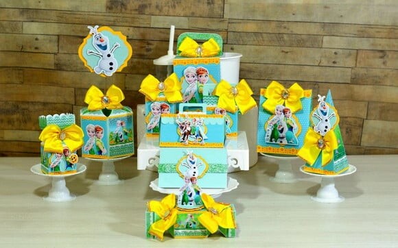 Leve + 13 Arquivo De Corte - Frozen Fever 2