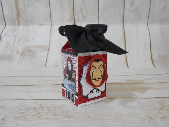 Leve + 13 Arquivo De Corte - La Casa De Papel 2