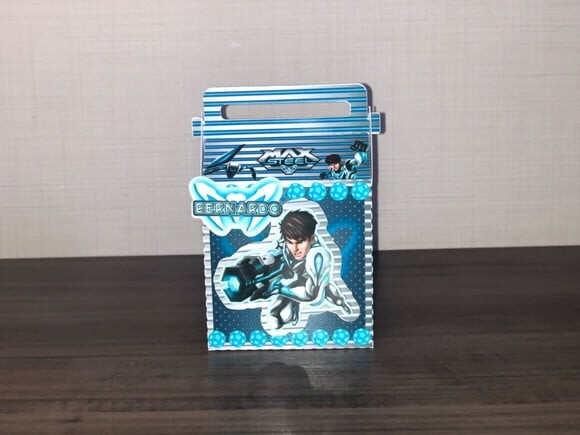Leve + 13 Arquivo de Corte - Max Steel 1
