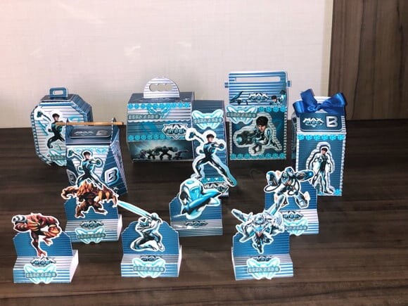 Leve + 13 Arquivo de Corte - Max Steel 1