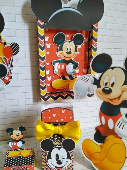 Leve + 13 Arquivo De Corte - Mickey 26