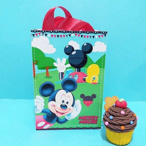 Leve + 13 Arquivo de Corte - Mickey 3
