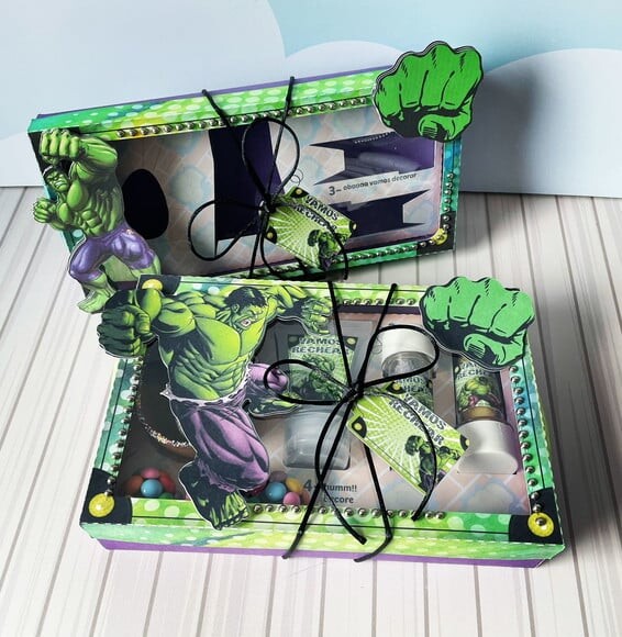 Leve + 13 Arquivo de Corte - Mini Confeiteiro (hulk) 1