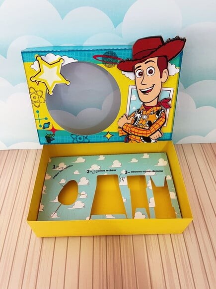 Leve + 13 Arquivo de Corte - Mini Confeiteiro (toy Story) 2
