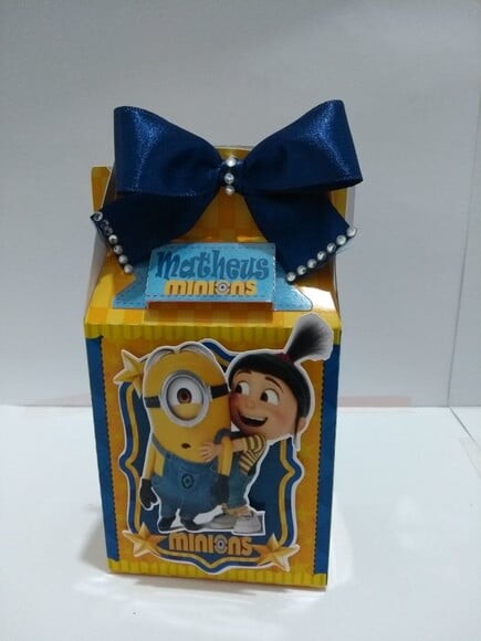Leve + 13 Arquivo De Corte - Minions 7