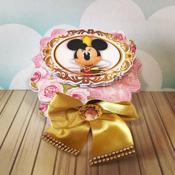 Leve + 13 Arquivo de Corte - Minnie Realeza 1