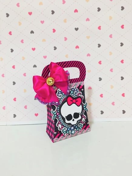 Leve + 13 Arquivo de Corte - Monster High 2