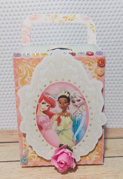 Leve + 13 Arquivo de Corte - Princesas Disney 6