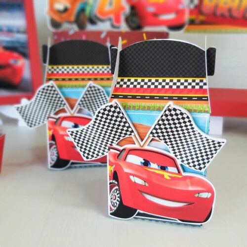 Leve + 13 Arquivo de Corte - Carros Disney 1