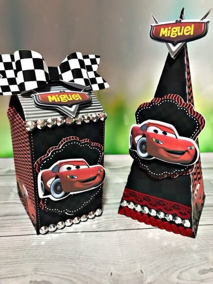 Leve + 13 Arquivo De Corte - Carros Disney 12